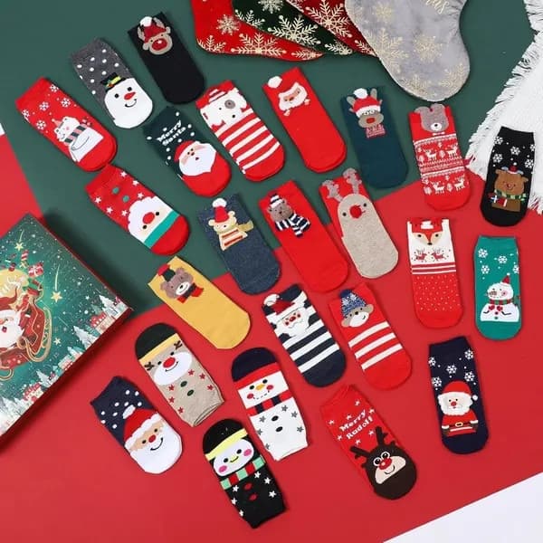 2025 Adventskalender Sokk-Blindbokser: Nedtelling til jul med ulike design - AA