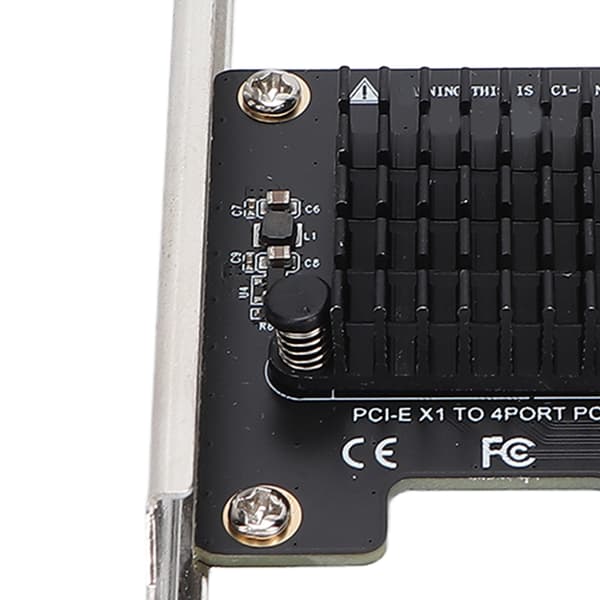 PCI E Utvidelseskort 1 til 4 PCIE-porter Plug-in Design Anti-Interferens PCIE Riser-kort for stasjonær PC