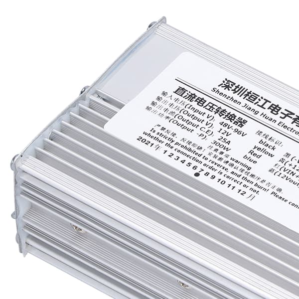 48V‑96V til 12V DC Spenningsomformer Stabil Vanntett Effektiv Strømforsyning Transformator
