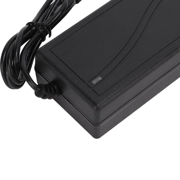 DC5V 6A Strømadapter Strømforsyning Brytertransformator for LED Lysstripe Sikkerhetsovervåking 100‑240V