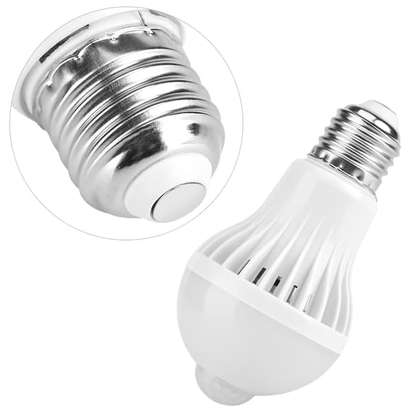 E27 Intelligent Deteksjon PIR Infrarød Bevegelsessensor Lys LED Lampe Pære 5W