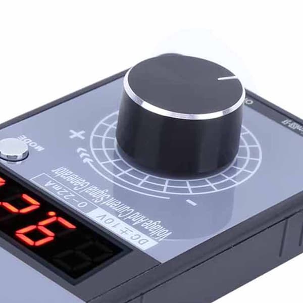 Håndholdt 0‑10V 0‑22mA Digital Spenning Strøm Signalgenerator Transmitter Analog Simulator