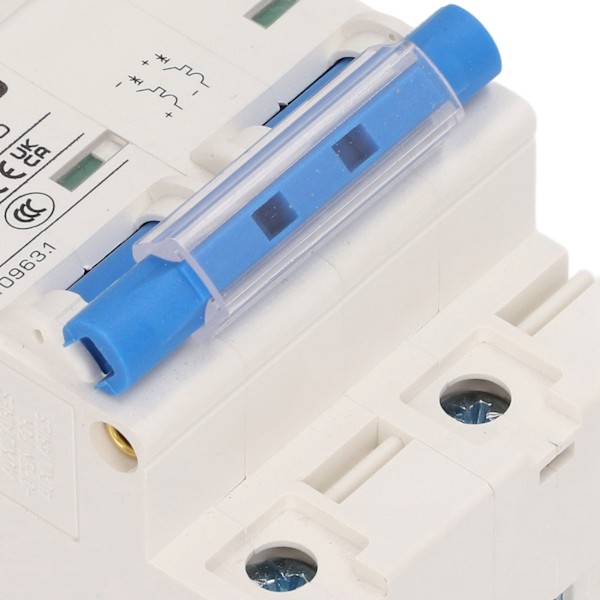 DC Strømafbryder 2P DZ47Z 125 100A DIN Skinne Miniature Strømafbryder til Solcelleanlæg 1000V Blå