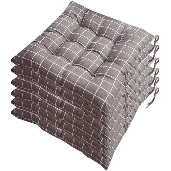 Sett med 6 stolputer 40x40 cm – 100 % polyesterfyll – Trekk 50 % polyester, 50 % bomull – Kan maskinvaskes på 30 °C