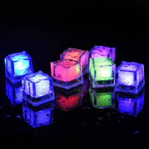 Isbiter for drikke med barlys, 7 fargerike LED-lys, vanntett isbit (Farge: Hvit)