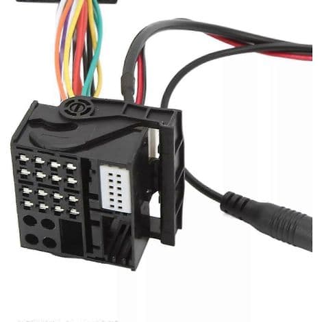 Bluetooth 5.0 AUX biladapter med håndfri mikrofon til RCD310, RCD510 og RNS310
