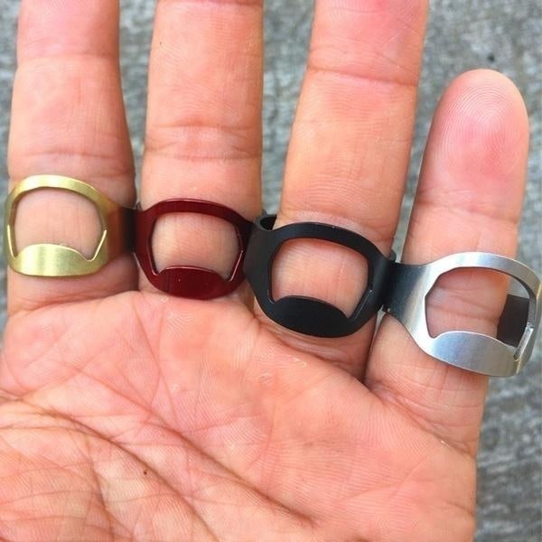 4-pack Multifunktionell Färgad Ringformad Öppnare i Rostfritt Stål för Ölburkar, Diameter 22 mm