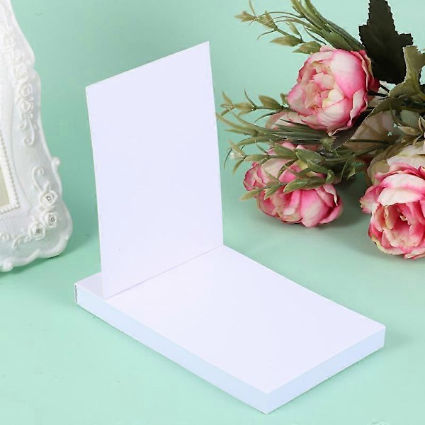 Paperiluonnoskirja piirtämiseen