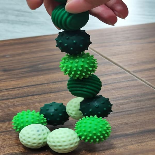 Fingertopp magnetisk boll stressavlastningsleksak, mini nyhet magnetisk fidgetleksak Style 2