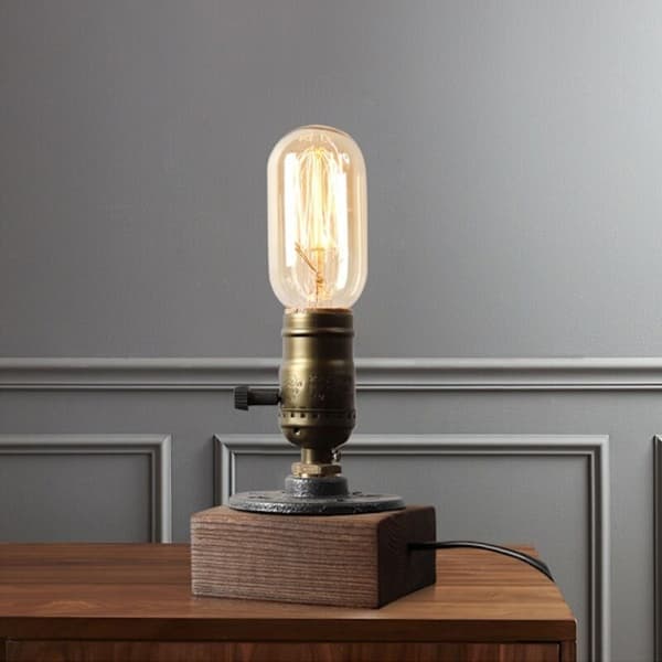 Bordlampe i industriel steampunk-stil, E27 pære, træfod