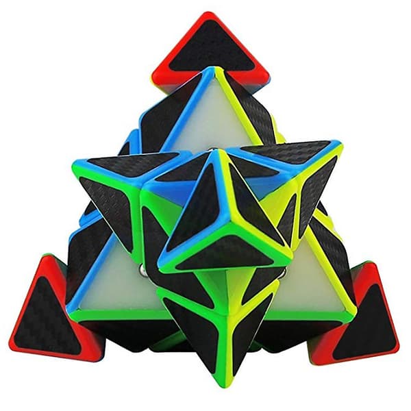 Pyramide Speed Cube Trekant Kulfiber Speed Cube Twisty Puslespil Legetøj til Børn Intelligensudvikling