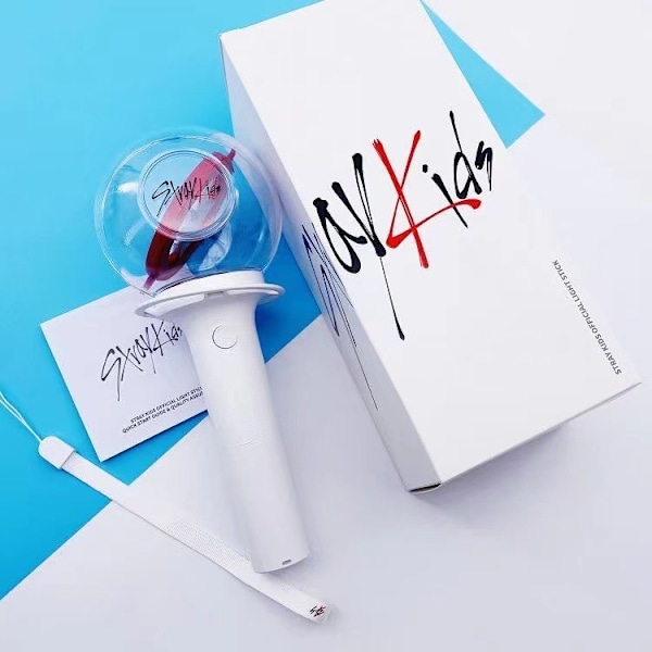 Stray Kids Officiel Lysstav - Samme Stil - Lysstav til Opmuntring - Koncert Håndlys - Opmuntringslys - Tilbehør