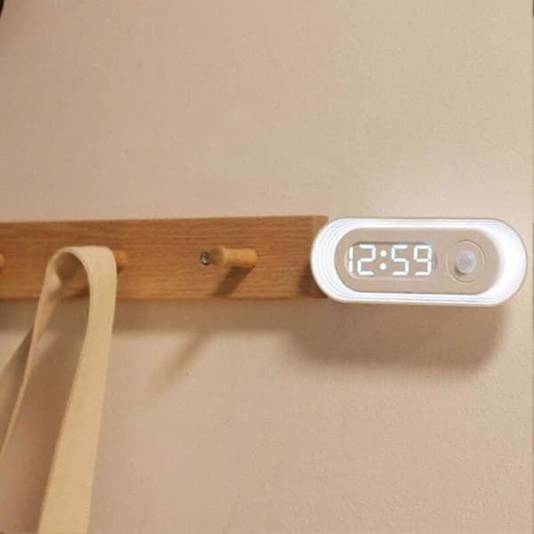 Väggmonterad nattlampa med rörelsesensor för badrum eller kontor