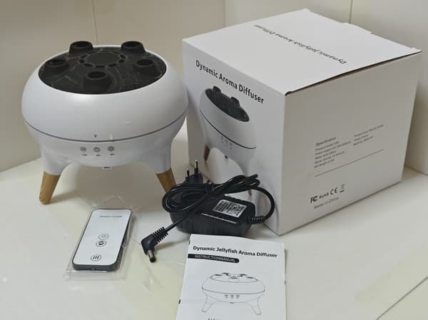 Vandmand Dynamisk Aroma Diffuser med Fjernbetjening og Timer