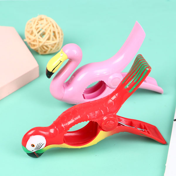 Muoviset rantapyyhkeiden pidikkeet aurinkotuoleihin Animal Decor A2