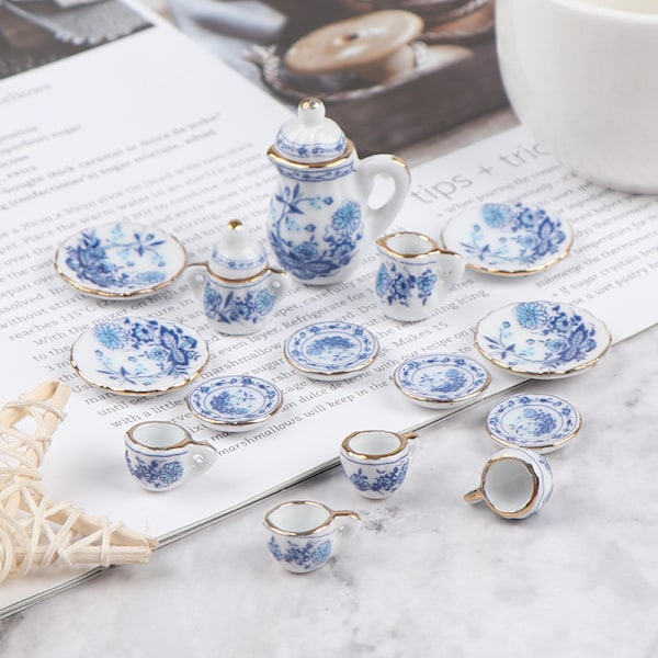 15 stk. 1:12 dukkehus miniature bordservice i porcelæn One Size