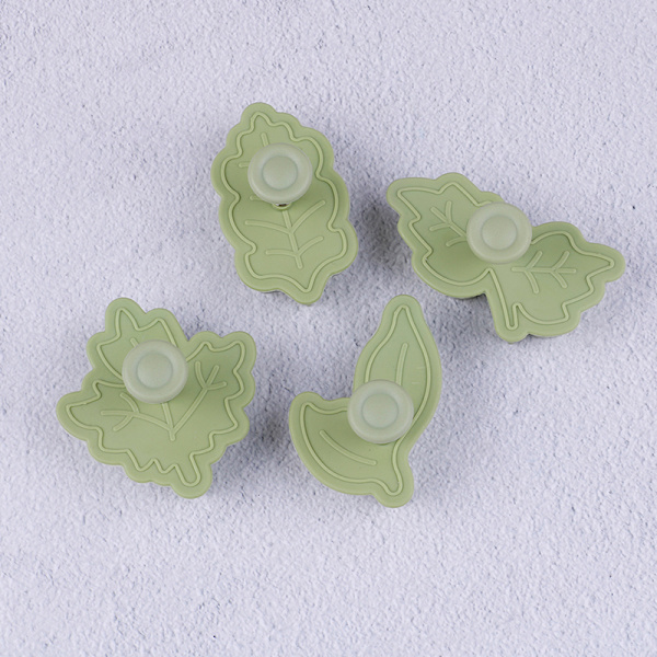 4 kpl / set Tee tee itse molds muotoinen 3D- mold k 4 PCS onesize