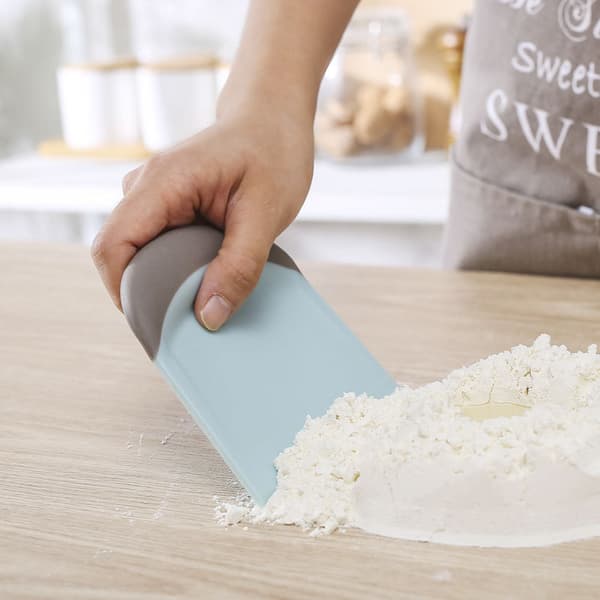 Deigskrape Bolleskrape Brød Krem Kake Pizza ter Benk Skr Blue