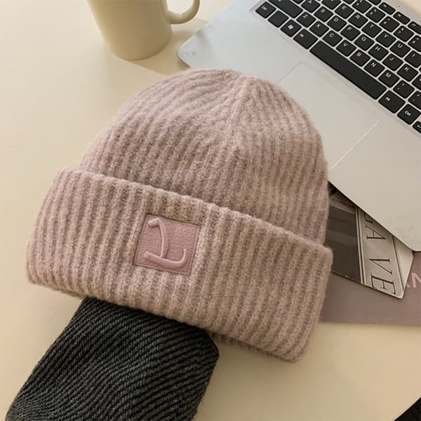 Bokstaven L Enfärgad Mössa För Kvinnor Vinter Varma Öronmuffar C Beige