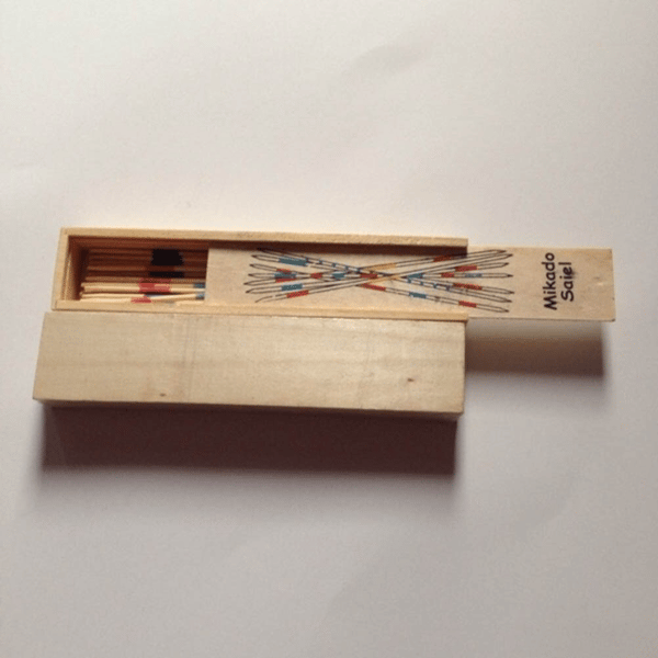 1 sett tradisjonelle Mikado Spiel Pick Up Sticks With Box Multipla