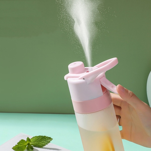700 ml sprayvattenflaska, bärbar utomhussport med stor kapacitet Black