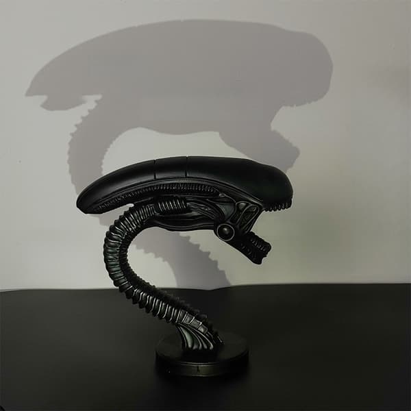Unik Alien Skabning Lampestand B