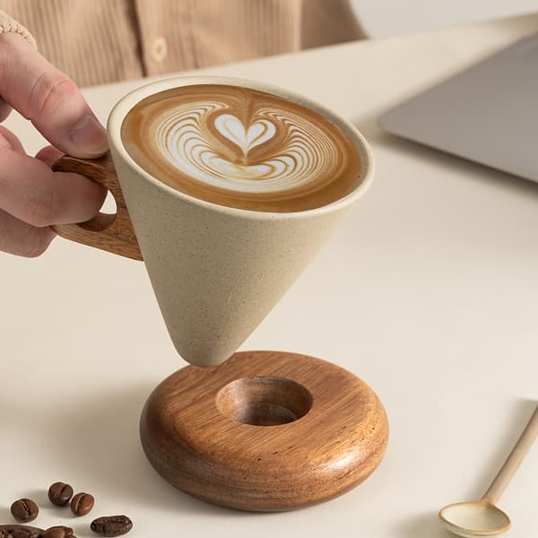 Retro kaffekop og underkop i keramik til hjemmet og som gave 250ml