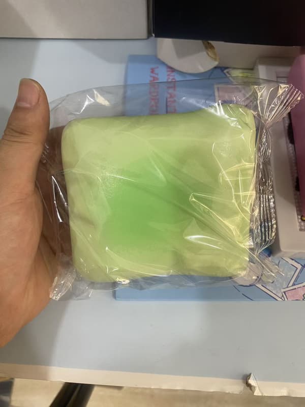 1-pack Butter Bread Squishy - Realistic Scented Sensory Stress Toy, Soft Decompression Toy for Teens and Adults 1 pc grö-FX- 1pc green