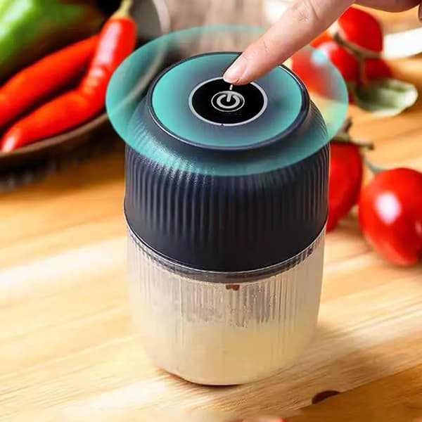 Electric Garlic Chopper, 4 Sharp Blades, Portable Vegetable Chopper, 300ml Garlic Grinder, Onion Chopper, Vegetable Mixer-FX-
