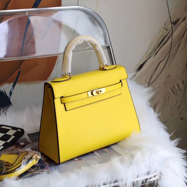 Lyxig Handgjord Axelväska och Crossbody Väska i Citrongult, Liten Storlek 22x7x16 Citrongul Lemon yellow Small size: 22*7*16