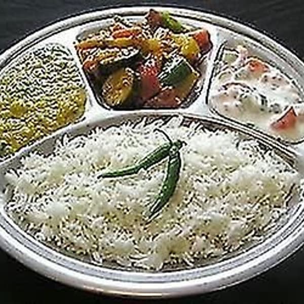 Round Thali with 4 Compartments, Stainless Steel with 4 Compartments-FX-