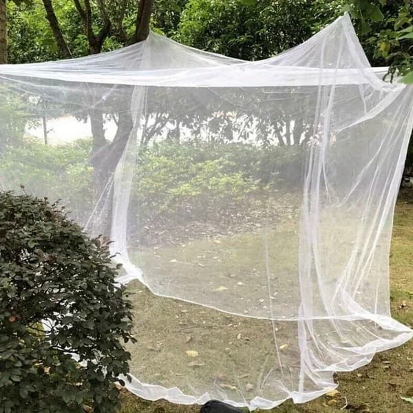 Stor myggnetting for camping og innendørs bruk – enkel åpning, lett å bære, hvit 300x300x250cm