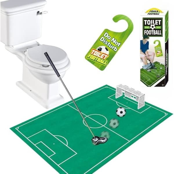 WC-jalkapallogolf - Hauska kylpyhuonepeli miehille