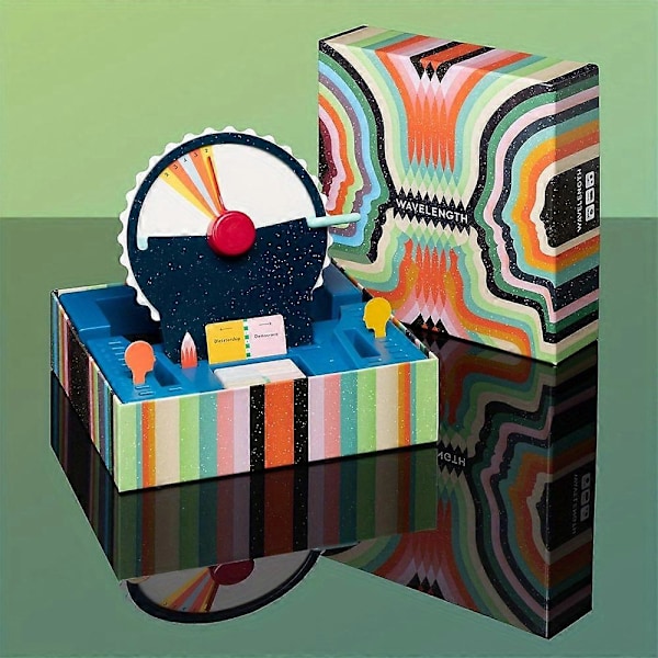 Wavelength Telepatisk Selskapsspill Les Tanker for 2-12 Spillere Alder 14+ fra CMYK Board Games