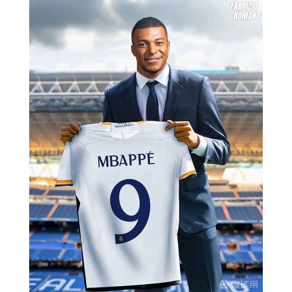 24-25 Real Madrid Mbappe 9 hjemmefodbolddragter Ny sæsons seneste fodboldsæt til voksne og børn Fodbold 6 Adult M（170-175cm）