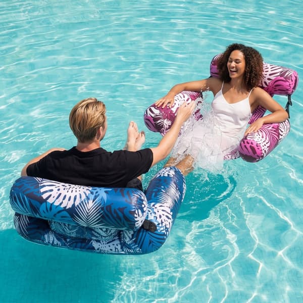 Oppustelige poolflydebassiner er velegnede til pool-, sø-, strand- og havefester. Blå Blue Swimming Pool Chair