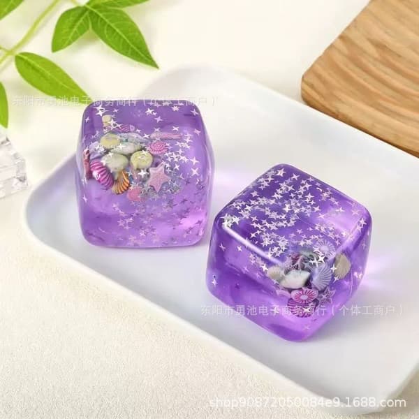 Slow Rebound Maltose Cube Squeeze Toy, Stress Relief Fidget with Seashell Pattern for Adults and Teens Purple