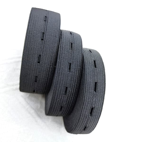Elastiskt knapphålsband, praktiskt och mångsidigt i svart Bredd: 2,5cm