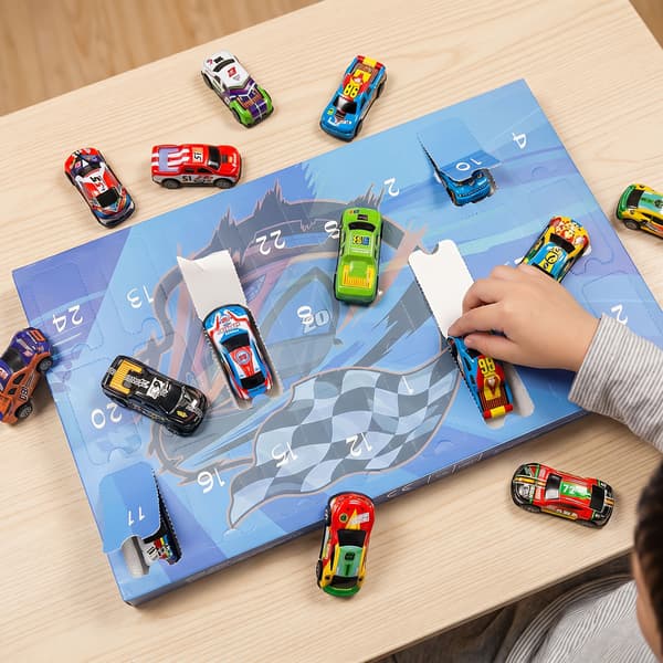 Julkalender med pull-back-racerbilar för barn – Nedräkningspresent Xmas Countdown