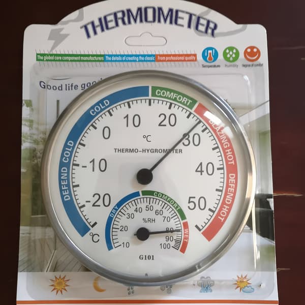Färgkodad inomhus- och utomhustermometerhygrometer med väggfäste White 1