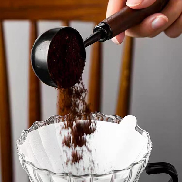 Træhåndtag Måleskeer i Rustfrit Stål: Pulverfrie Værktøjer til Præcis Kaffe, Mælkepulver og Krydderimåling