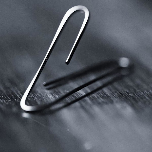 1X Självböjande Gem Nitinol Formminne Trick Gåvor E8G2 N4L5