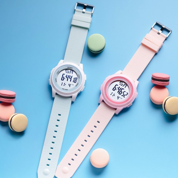 Söt och fräsch macaron trendig sportljusande larm elektronisk watch för mellan- och gymnasieelever