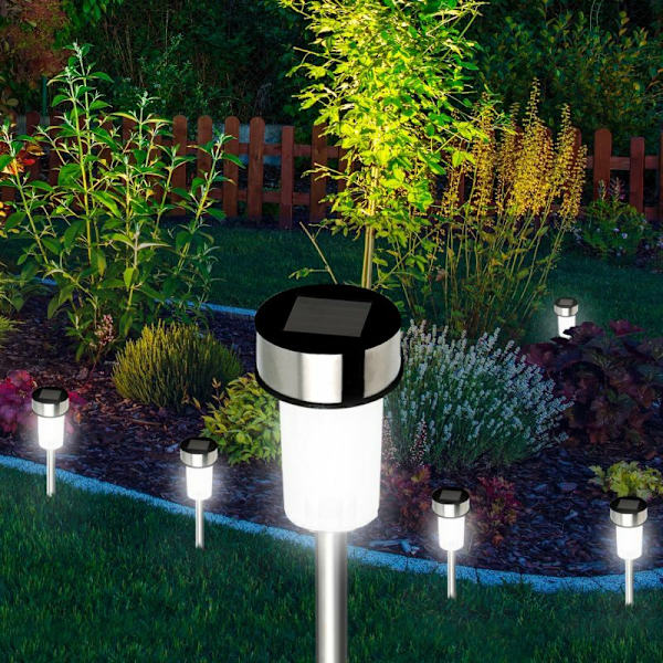 Sats med 5 LED-solcellsstolpar trädgårdslampor att plantera