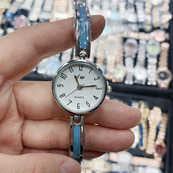 Enkel digital JW watch, moderiktig watch, kvinnlig watch Silver Shell Cordon Bleu