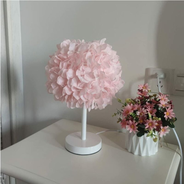 Siden Ros Blom Sänglampa Sänglampa Lampskärm Modern Elegant Fjäder Bordslampa Skrivbordslampa Lampskärm Vardagsrum Sovrum Heminredning Bröllopsdekor