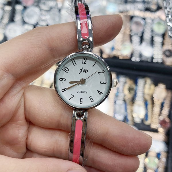 Enkel digital JW watch, moderiktig watch, kvinnlig watch Silver shell powder belt
