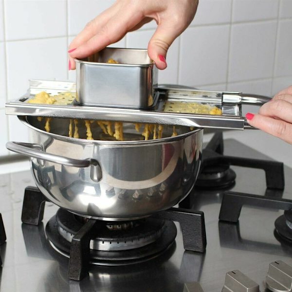 Spaetzle-rivare i rostfritt stål – Den perfekta formen för att göra dina hemlagade spaetzle, alsacisk pasta och knoepfles
