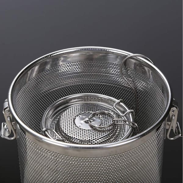 Krydderis sil med hengekjetting, rustfritt stål, te-kuler, filter, suppekrydder, separasjonskurv, diameter 16cm