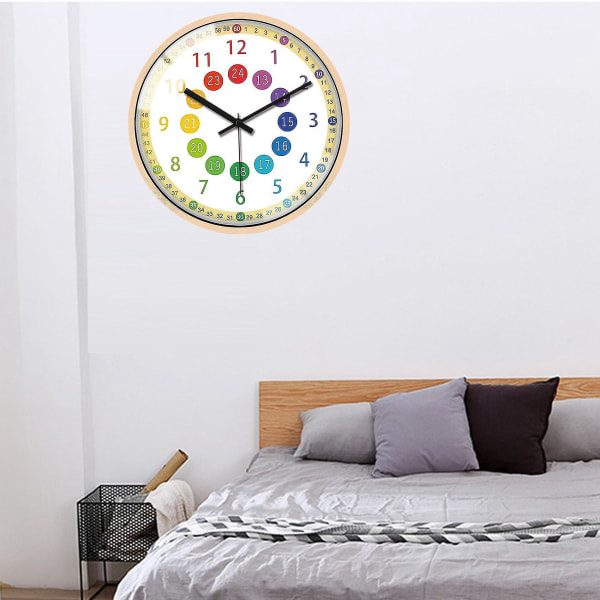 Lydløs, ikke tikkende børnevægur Batteridrevet farverigt dekorativt ur til børn Soveværelse S